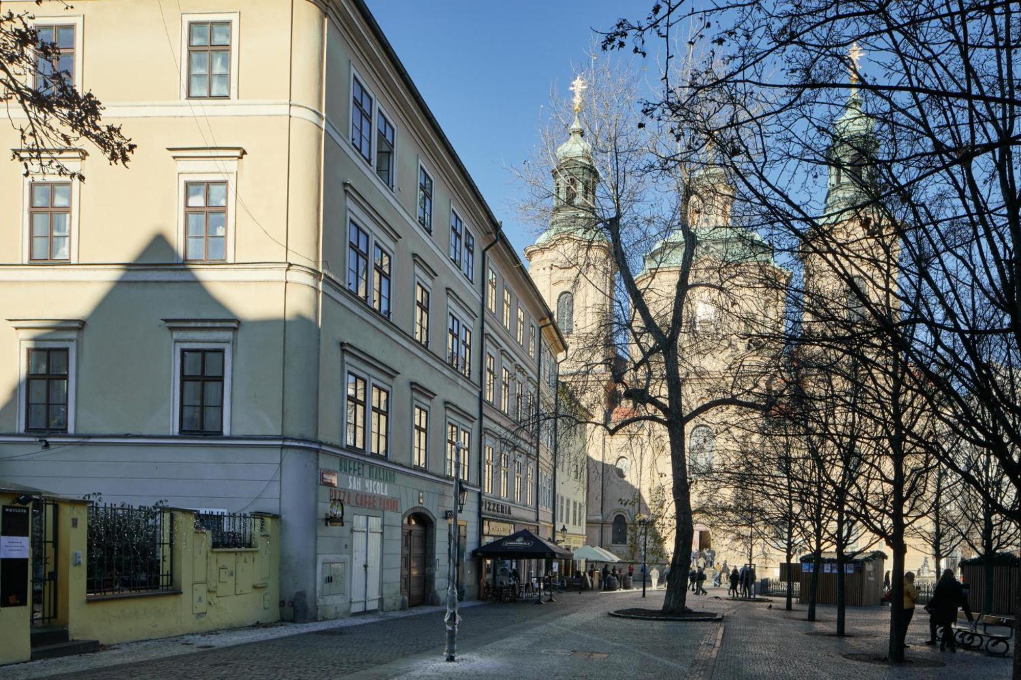 Days - Old Town Square Apartament